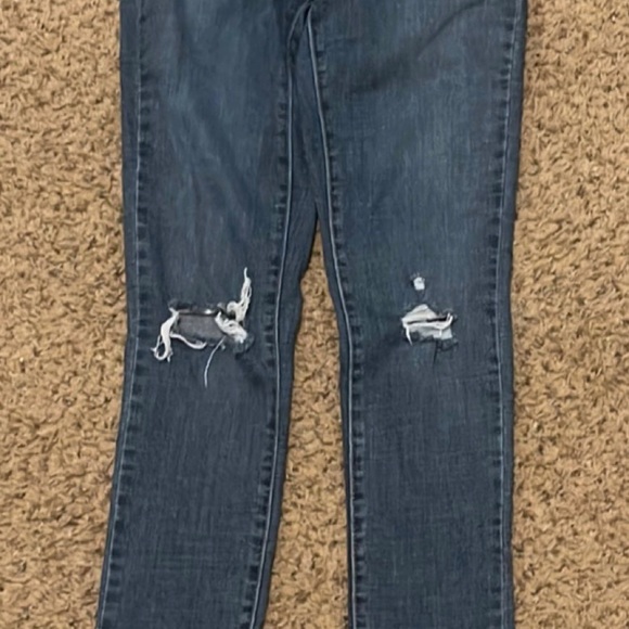 Levi's Denim - Levi shaping skinny jeans, size 26